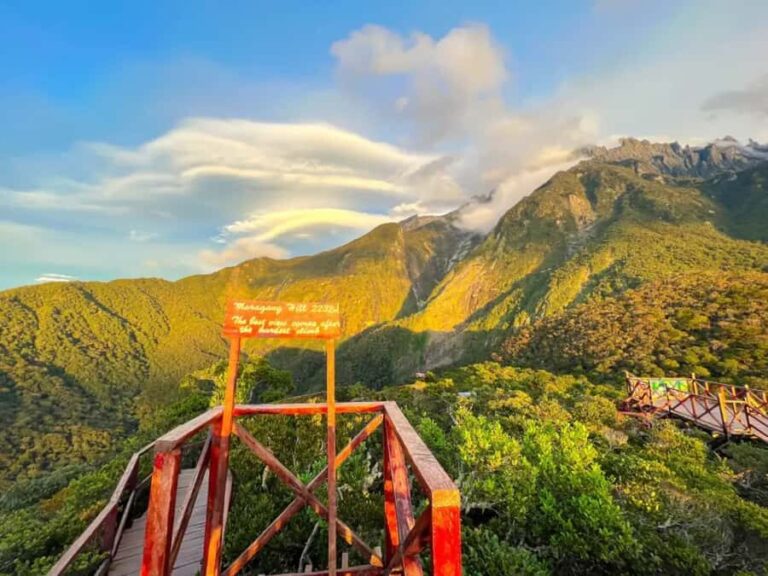 Kota Kinabalu: Maragang Hill Sunrise Hike Day Tour - The Journey Begins: Picking Up and Heading Out