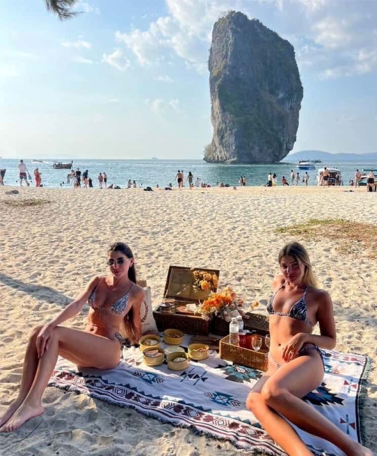 Krabi: 4 Islands Private Luxury Longtail Boat Tour