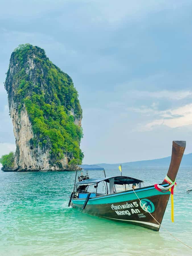 Krabi Classic 4-Island Tour with Snorkeling & Hotel Pickup - What to Expect From the Tour