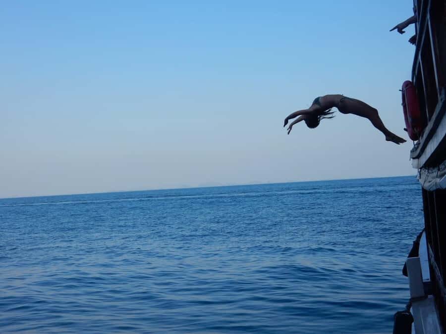 Krabi: Hong Island Cruise by Double Decker Boat - FAQ