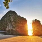 Krabi: Hong Islands Sunset Tour by Longtail Boat with BBQ - The Itinerary in Detail: What You’ll Experience