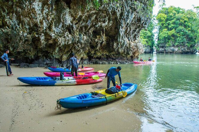 Krabi Mangrove Sunset Kayak Trip at Ao Thalane - Authentic Experiences: What Reviewers Say
