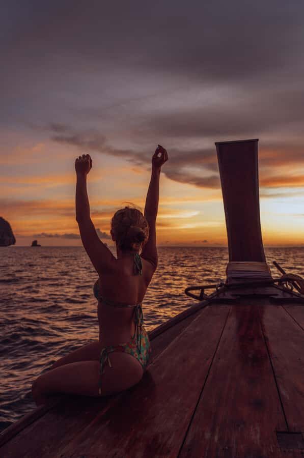 Krabi: Railay Beach Sunset & Bioluminescent Plankton Swim - Detailed Itinerary Breakdown