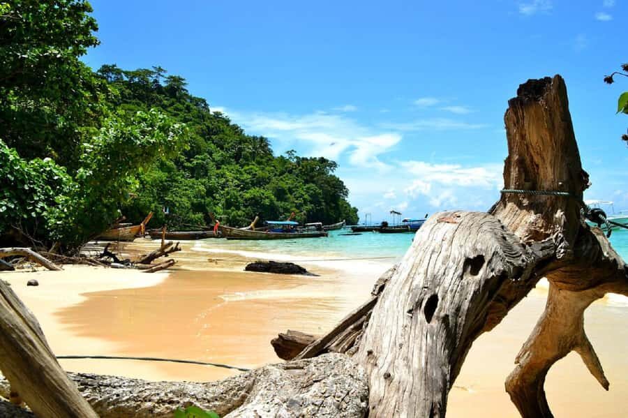 Krabi: Small Group Boat Tour to James Bond & Hong Islands - Why This Tour Stands Out