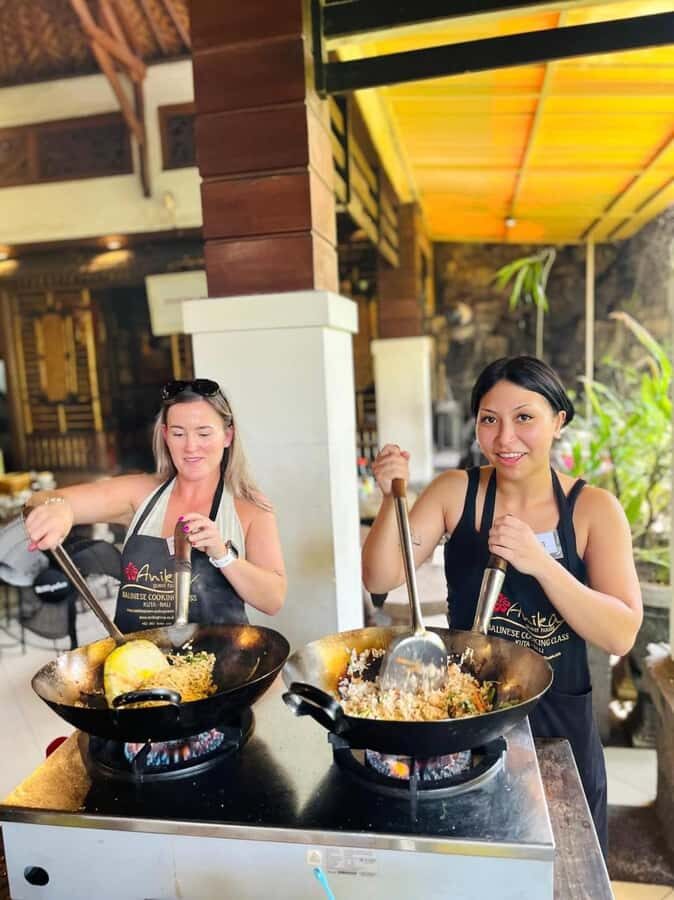 Kuta: Balinese Cooking Class with 9 Dish and Market Tour - Exploring the Experience in Detail