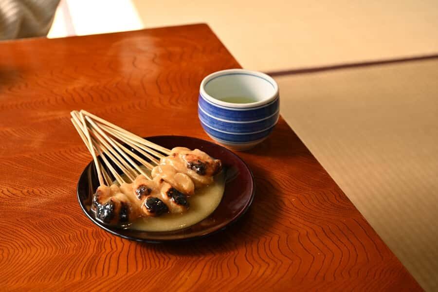 Kyoto: 700-Year-Old Daitokuji & Local Tasting - The Practicalities of the Tour