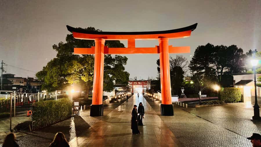 Kyoto: Fushimi Inari Walking Tour  Thousand Torii & Secret Paths - What Sets This Tour Apart