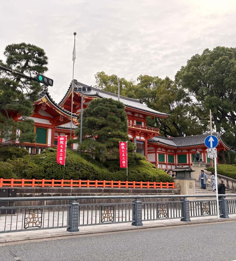 Kyoto: Geisha Area & Yasaka Shrine Walk (Eng & Arabic) Guide - Itinerary Breakdown
