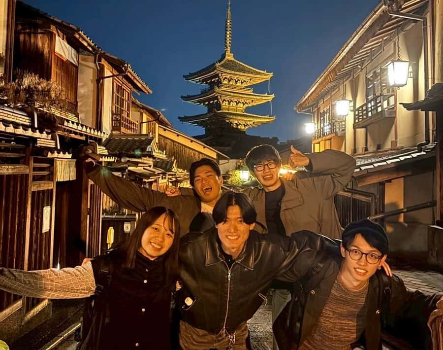 Kyoto: Gion Night Walk & Geisha District with Local Students - Who Will Love This Tour?
