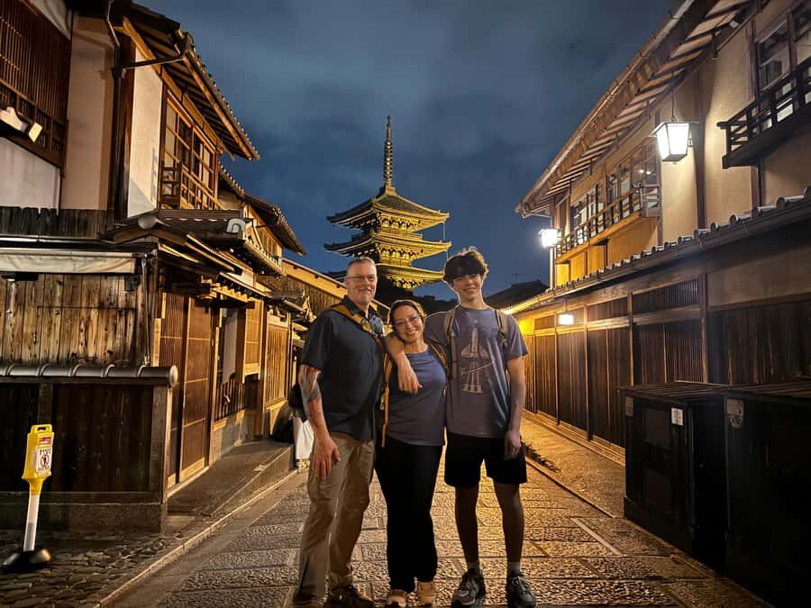 Kyoto Magical Night English Tour: Gion & Fushimi Inari - What Makes This Tour Stand Out?