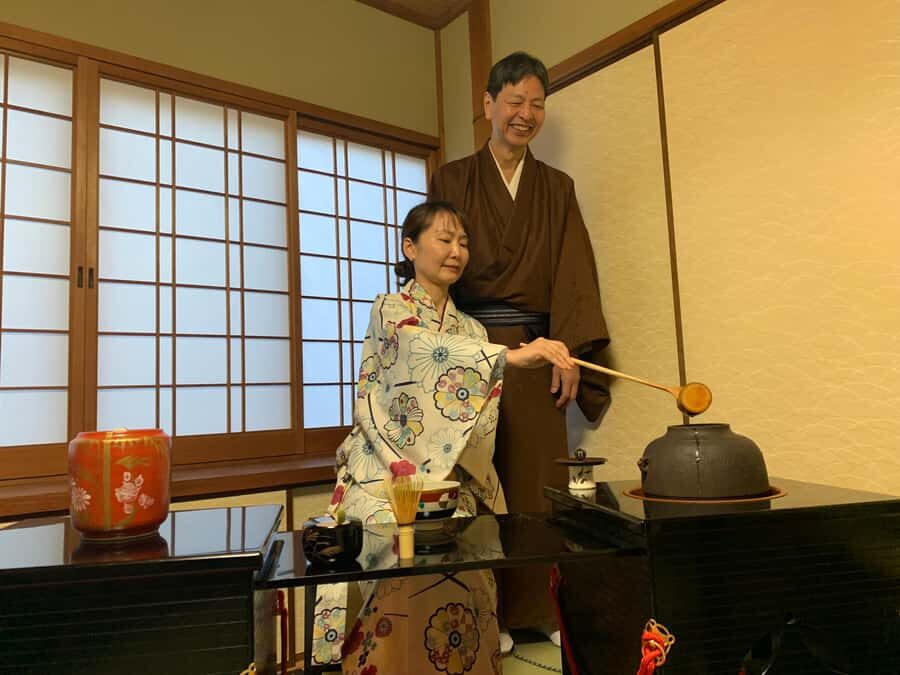Kyoto Ninenzaka: Tea Ceremony in Old Townhouse with Chairs - An Overview of the Experience