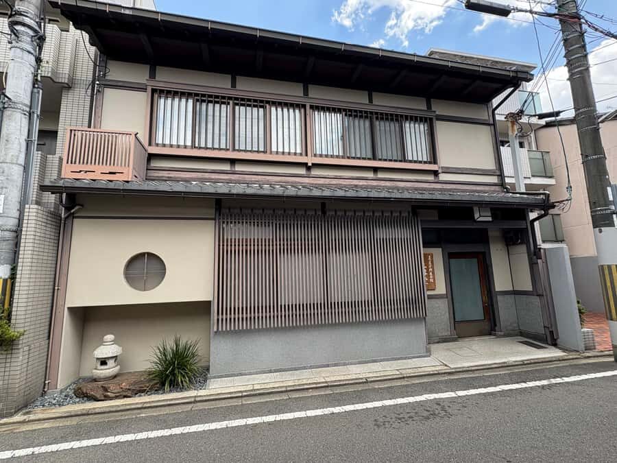 Kyoto: Tea Ceremony, in traditional Japan house (ENG/ES/NLD) - Authentic Insights from Reviews