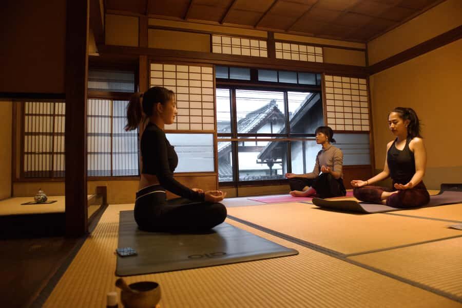 Kyoto: Yoga Class in the nature of Kyoto (Machiya/Riverside) - Detailed Review of the Kyoto Yoga Class Experience