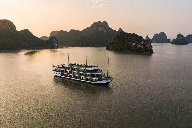 La Casta Cruises 2 day Explore Halong and Lan Ha Bay from Hanoi - What Makes This Tour Stand Out?