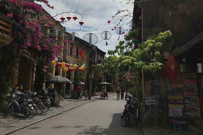 Lantern Making Class &Hoi An Walking Tour in Morning or Afternoon - The Lantern Craft Experience: A hands-on cultural activity