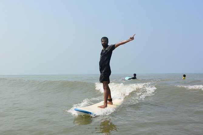 Learn to Surf In Mangalore, KA - What the Tour Looks Like
