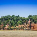 Leshan Giant Buddha and Huanglongxi ancient town Private Day Tour - Practical Aspects: Value, Comfort, and Convenience