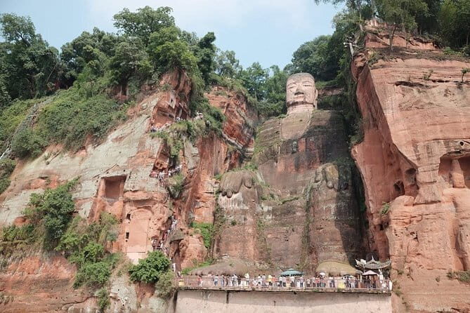 Leshan Giant Buddha and Oriental Buddha park one day tour - What the Tour Includes and Excludes