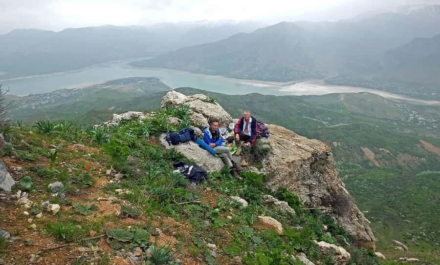 Little Chimgan Hiking Tour with Free Pro Photography - Detailed Itinerary Insights