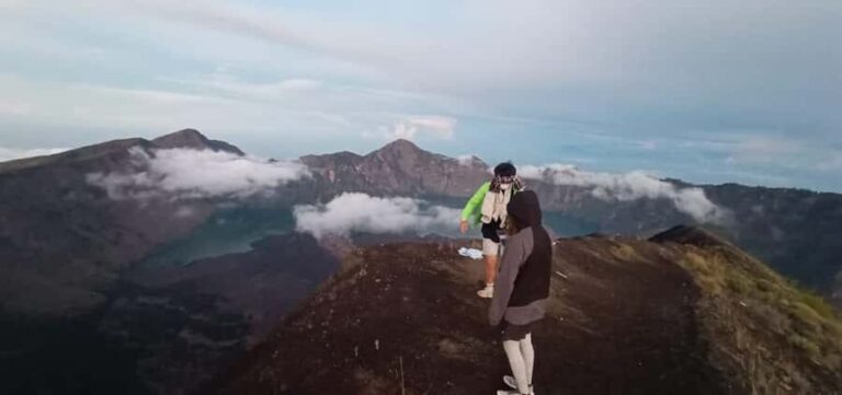 Lombok: 2-Day Mount Rinjani Jungle Trekking Adventure - Why Choose This Trek?
