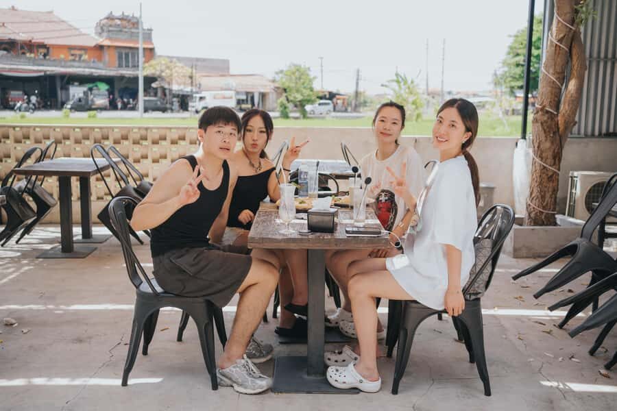 Lovina: Dolphin-Themed Brunch with Ocean Visuals & Music - The Venue: Berutz Bali