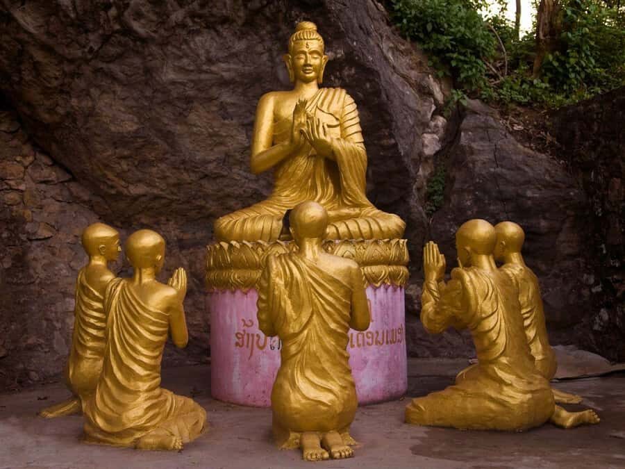 Luang Prabang: Private City Full Day Tour & Night Market - What Makes This Tour Stand Out?