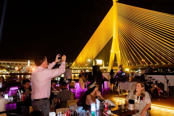 Luxurious Bangkok Grand Pearl Dinner Cruise with Private Transfer - An Honest Look at the Bangkok Grand Pearl Dinner Cruise