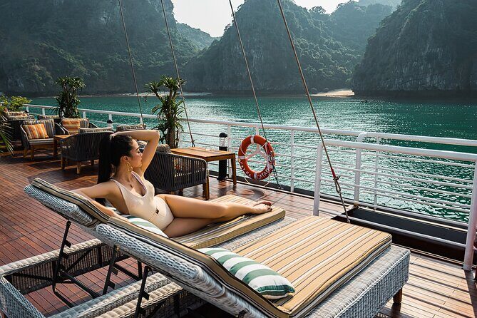 Luxury Catamaran Cruise 5 Star Halong and Lan Ha Bay Adventure - What Makes This Tour Stand Out?