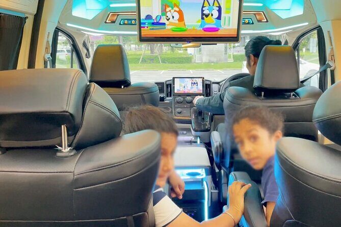 Luxury Chauffeured Van Charter - Bangkok - The Experience on the Ground