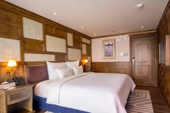 Luxury Cruise Full Day Explore Halong Bay - The Itinerary: A Step-by-Step Journey