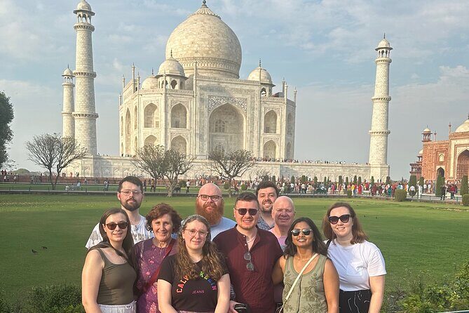 Luxury Taj Mahal and Agra Fort Tour by Train From Delhi - Who Should Consider This Tour?