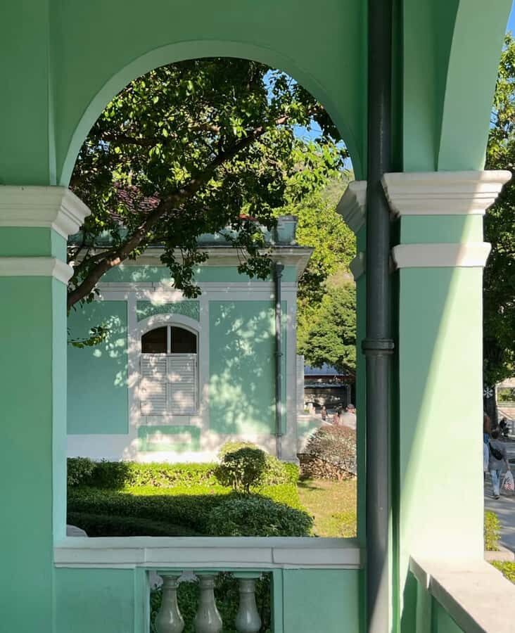 Macau Cotai & Coloane: Culture, Resorts & Village Life Tour - Exploring Taipa Village: The Cultural Heartbeat