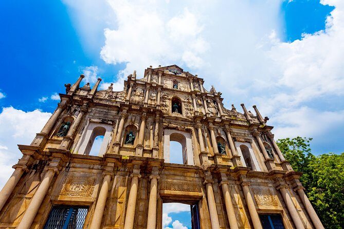 Macau Excursion with Venetian Resort Visit from Hong Kong Island - Who Would Love This Tour?