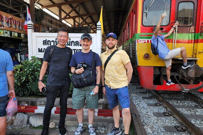 Mae Klong Hoop Rom Market and Floating Market Private Day Tour - An In-Depth Look at the Itinerary