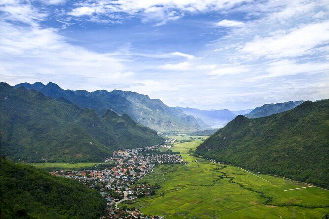 Mai Chau Day Tour from Hanoi Bike & Ethnic Village Experience - What’s Included & What’s Not