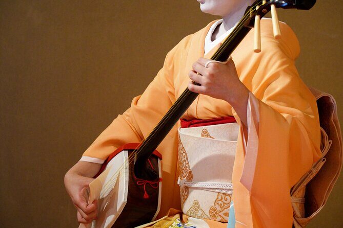 Maiko on the Noh Stage Dance with Live Shamisen - Practical Details and Tips