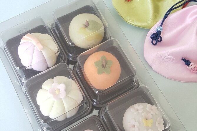 Making BeanPaste Rice Cake Experience in Seoul - Who Should Try This Experience?