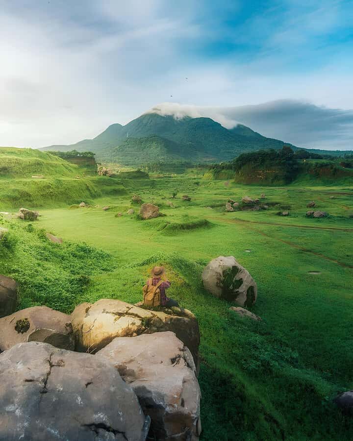 Malang: Ranu Manduro, Bromo, and Tumpak Sewu 2-Day Tour - Transportation, Guides, and Overall Experience