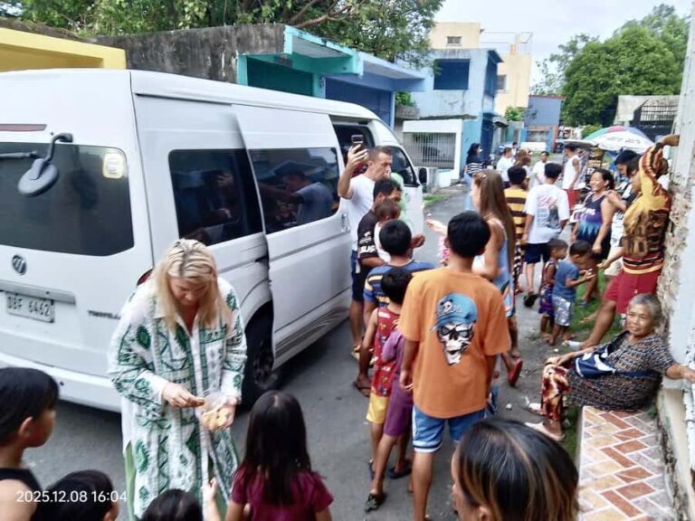 Manila: Community Immersion Tour with hotel pick up & drop - An In-Depth Look at the Experience