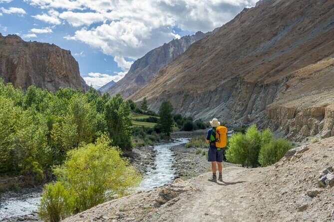 Markha Valley Trek in Ladakh - Transportation, Timing, and Group Dynamics