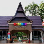 Melaka Full-Day Trip From Kuala Lumpur - Practical Notes: Transportation, Timing, and Value