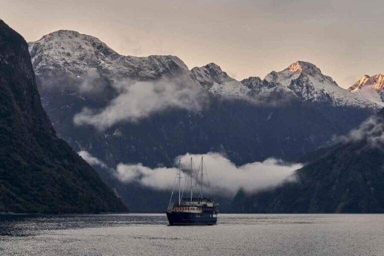 Milford Sound: Overnight Cruise with Water Activities - The Itinerary Breakdown