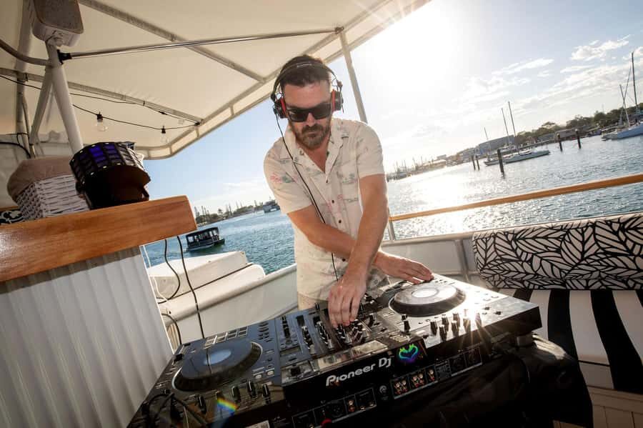 Mooloolaba: Sunday Sessions with DJ and Drinks - The Meeting Point and Boarding