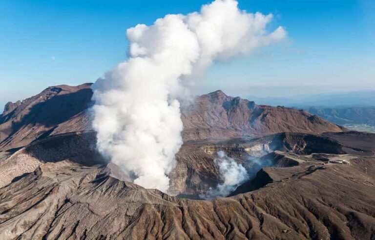 Mount Aso & Kurokawa Onsen: A Kyushu Day Trip - Practical Details and Tips