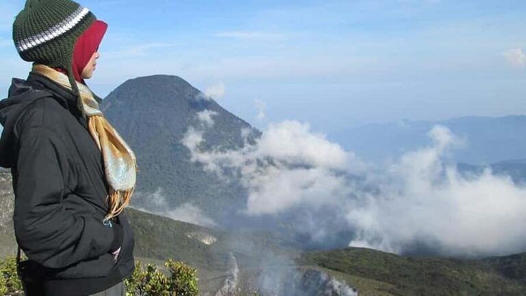 Mount Gede: 2-Day Hiking and Camping Adventure from Jakarta - Practical Considerations and Tips