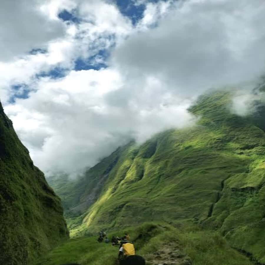 Mount Rinjani Trekking 3D/2N Via Sembalun Finish Torean - What to Expect from the Trek