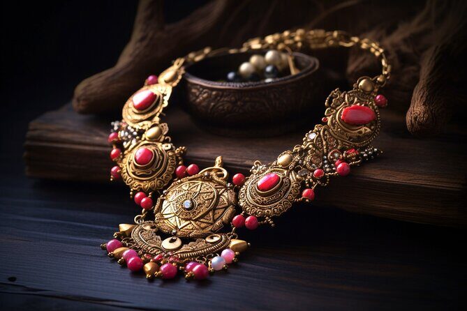 Mumbai Local Fashion Designers Shopping Tour with a Stylist - A Closer Look at the Itinerary