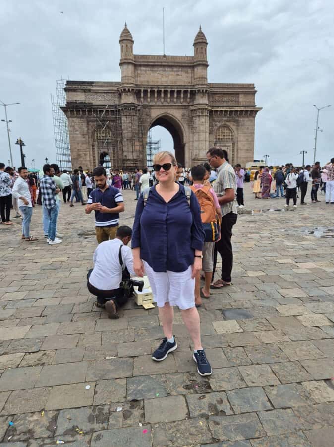Mumbai Private City Tour with Local Guide & Hotel Pickup - Why This Tour Works Well