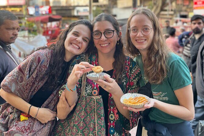 Mumbai Private Night Sightseeing Tour with Pickup & Drop - Who Will Enjoy This Tour?