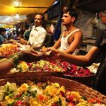 Mumbai Tour by Public Transport - Authentic Experiences Gained